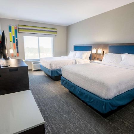 Hampton Inn By Hilton Huntley Chicago Екстериор снимка