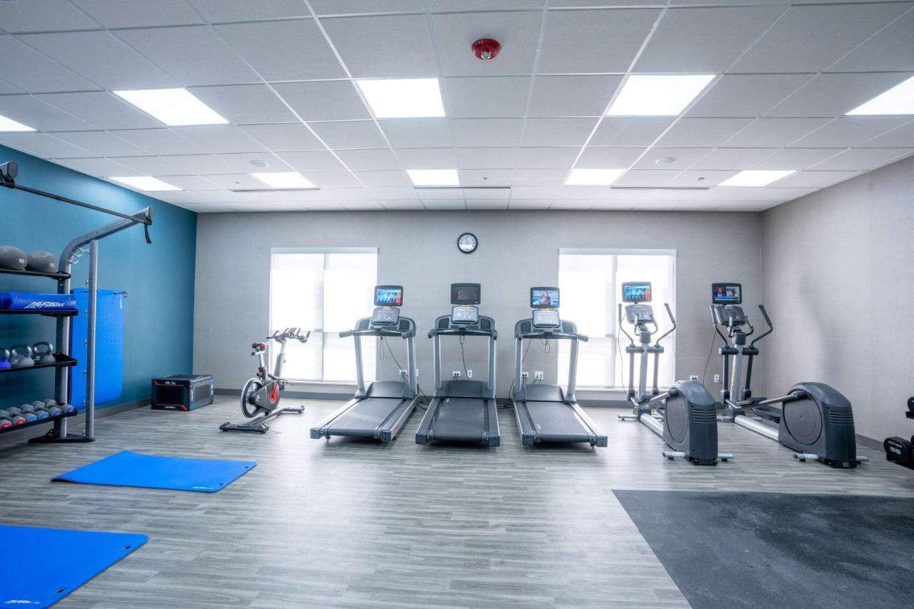 Hampton Inn By Hilton Huntley Chicago Екстериор снимка