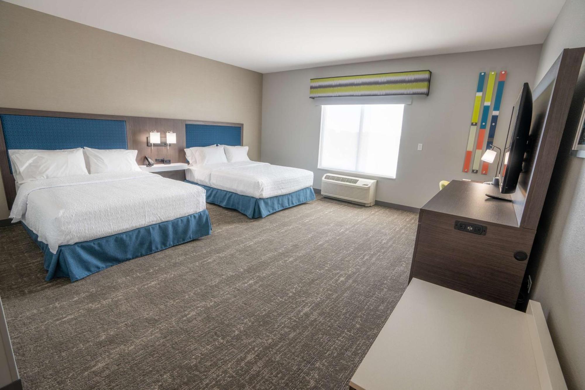 Hampton Inn By Hilton Huntley Chicago Екстериор снимка