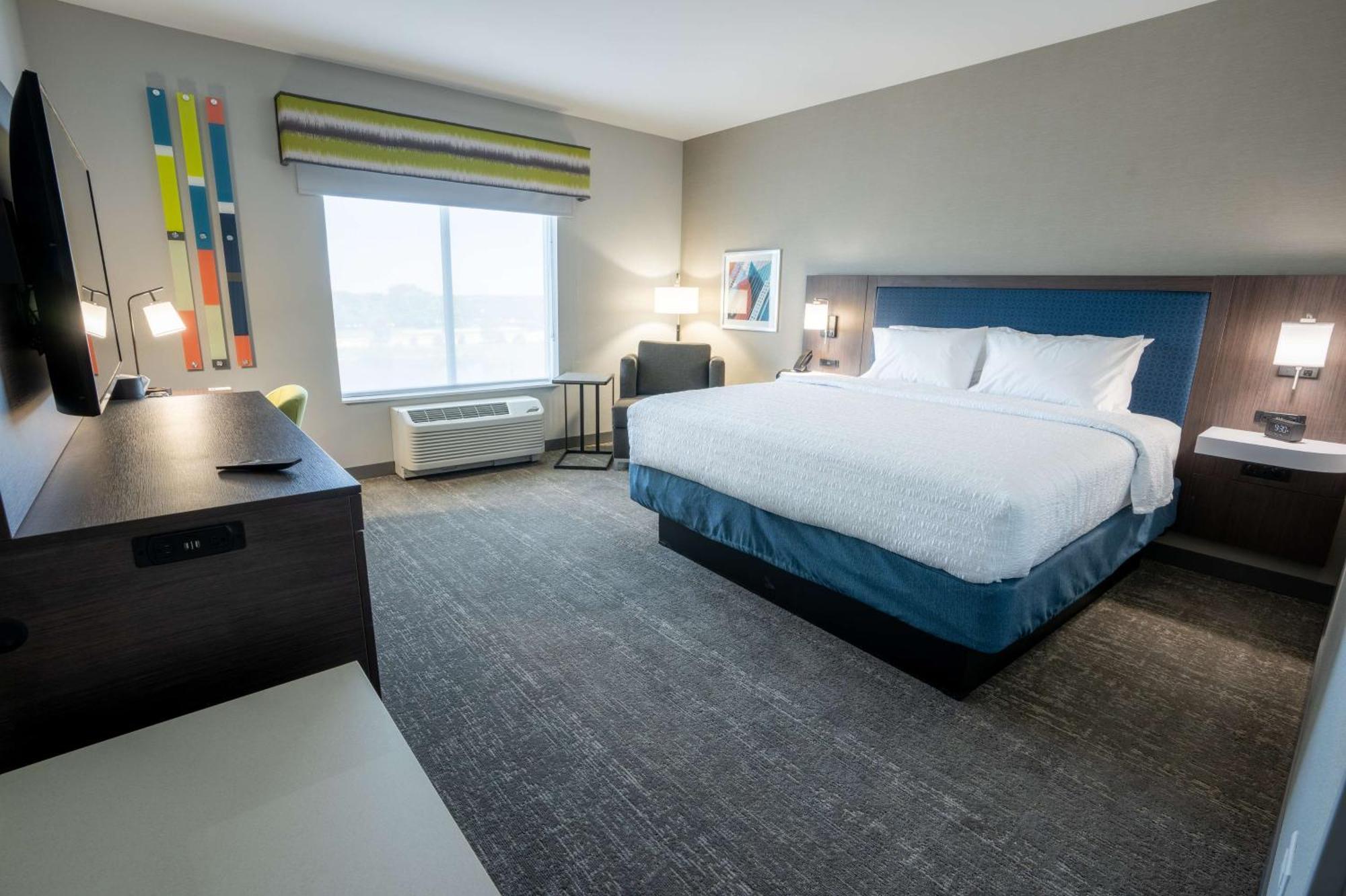 Hampton Inn By Hilton Huntley Chicago Екстериор снимка