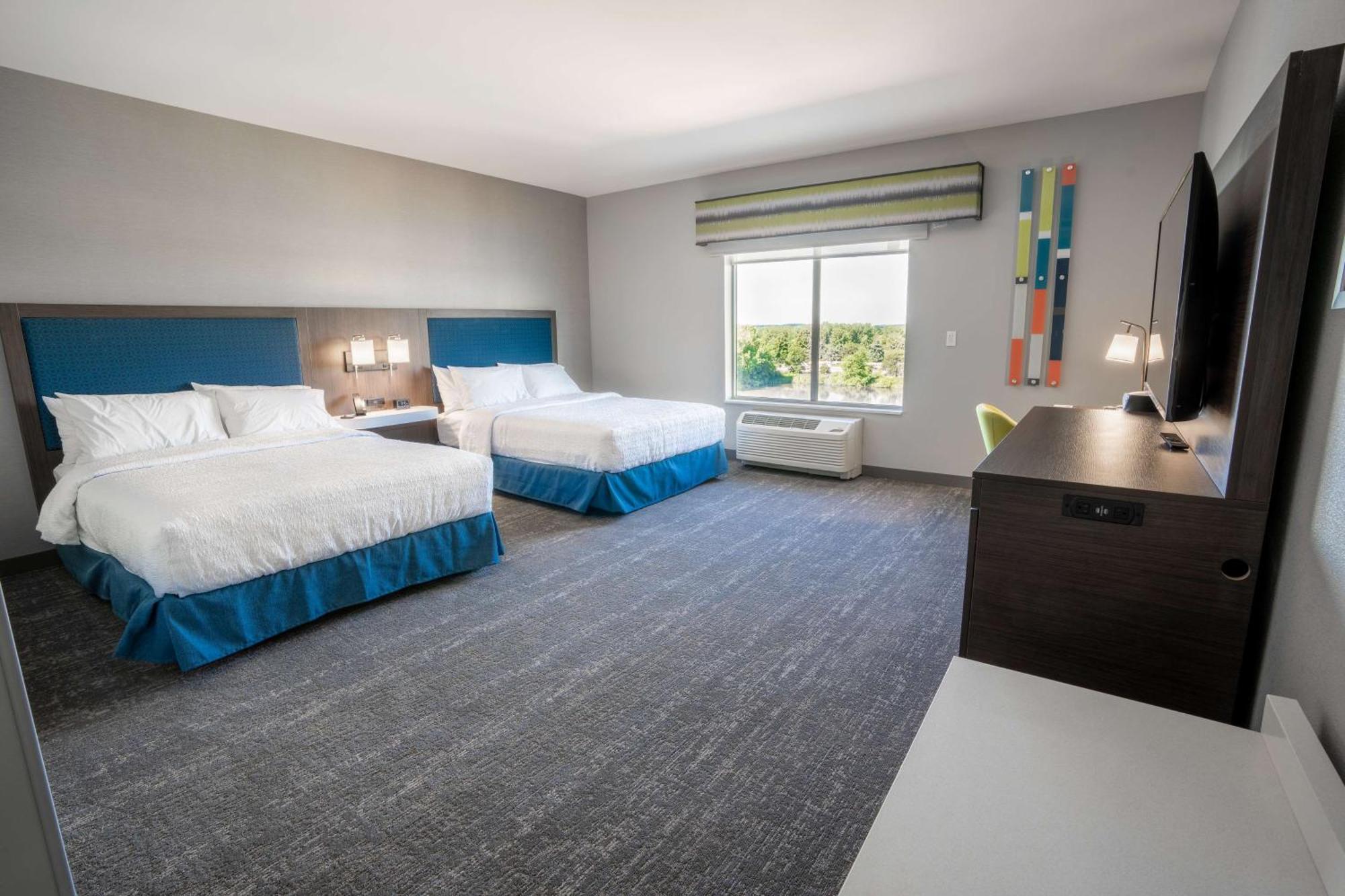Hampton Inn By Hilton Huntley Chicago Екстериор снимка